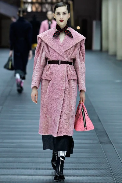 Look 20